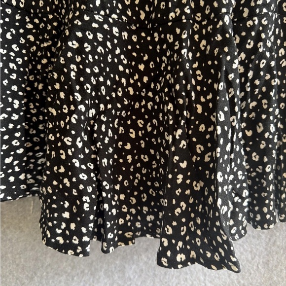 URBAN Romantics Black and White Splash Polka Dot Mini A-Line Flare Skort size XS - Picture 6 of 8